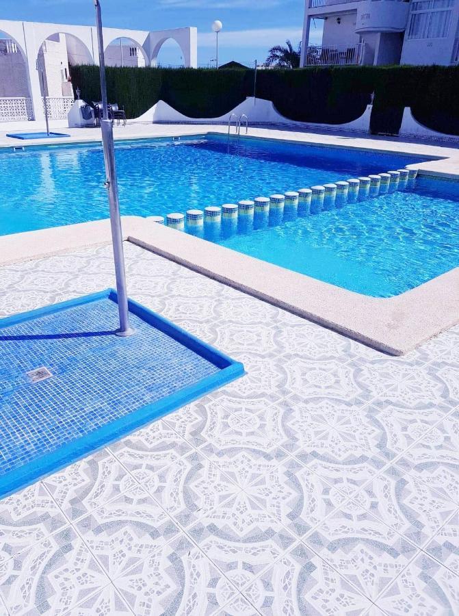 Apartament Apartamento Torrevieja Exterior foto